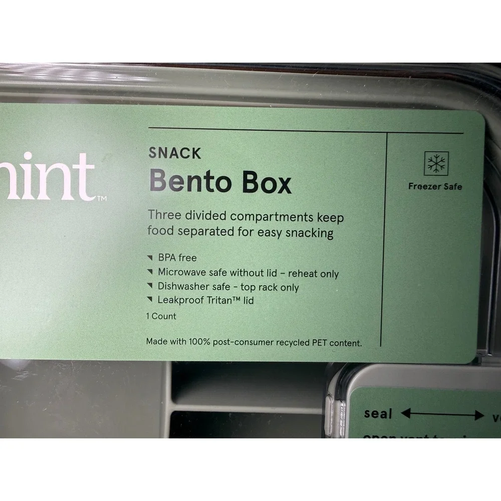 Figmint Snack Bento Box 5.4 Cup Sage Green 3-Compartment Leakproof Lid NEW